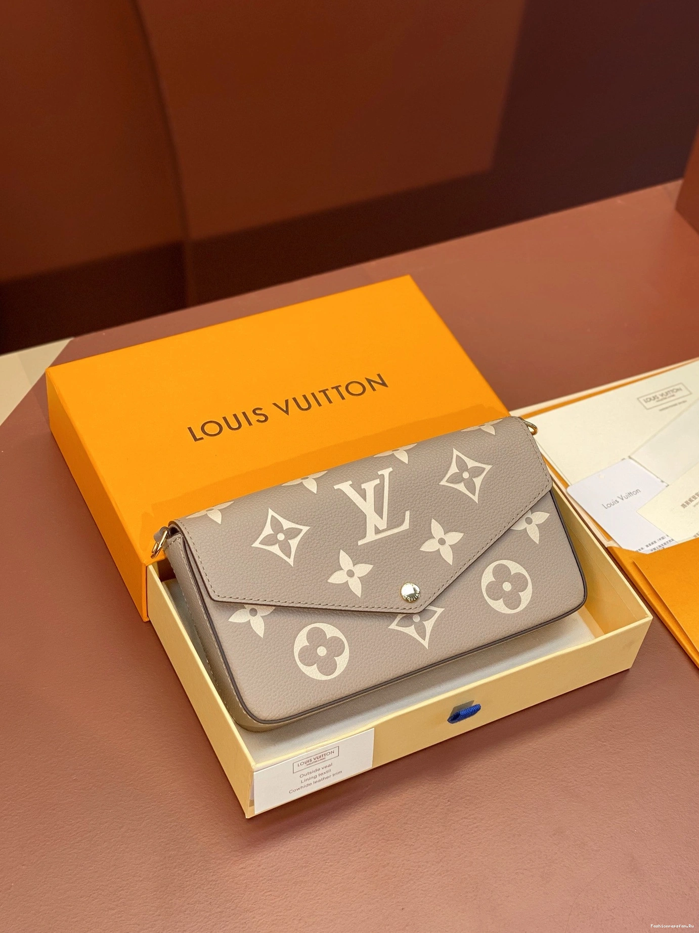 FS CHEAP LOUIS VUITTON POCHETTE FÉLICIE 0730